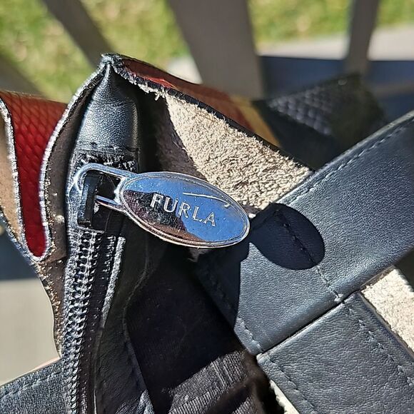 Furla Vintage snakeskin handbag - Picture 6 of 11